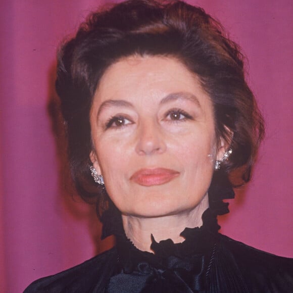 A révélé l'AFP.
Anouk Aimée à la soirée des Molières en 1993