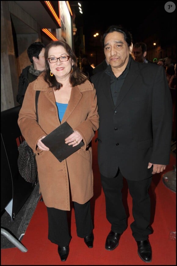 Josiane Balasko et son mari, à l'occasion de l'avant-première de L'immortel, qui s'est tenue au Gaumont Opera, à Paris, le 22 mars 2010.
