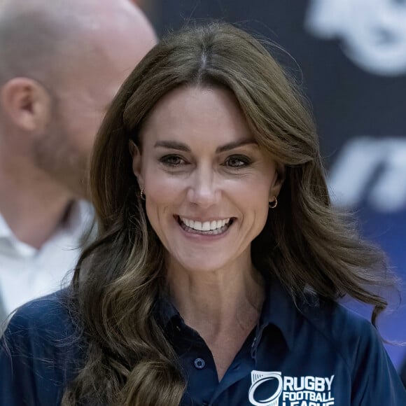 Catherine (Kate) Middleton, princesse de Galles, patronne de la Rugby football League, lors d'une visite au centre sportif Allam de l'Université de Hull pour participer à une journée d'inclusion de la Rugby League organisée par la Rugby football League Hull FC et l'Université. 