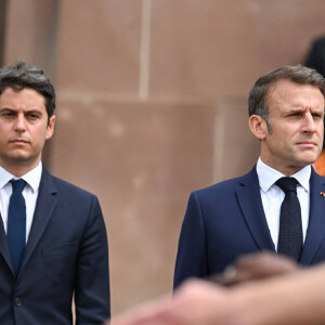 On en sait plus aussi sur les relations entre le président et lui
Le Premier ministre Gabriel Attal et Emmanuel Macron, le président de la République française - Le président de la République française E.Macron participe à la cérémonie de commémoration du 84ème anniversaire de l'Appel du 18 juin 1940 au Mont Valérien (Hauts-de-Seine), le 18 juin 2024. © Jacques Witt / Pool / Bestimage