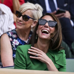 Elle s'y rendait avant même son mariage avec William en 2011...
Catherine Princesse de Galles. Finale masculine du championnat de Wimbledon, Londres, Royaume-Uni, 16 juillet 2023. Photo par Marc Aspland/The Times/News Licensing/ABACAPRESS.COM