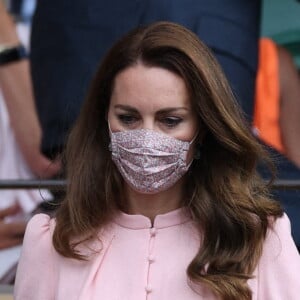 La duchesse de Cambridge assiste à la finale du simple messieurs lors de la treizième journée des championnats de tennis de Wimbledon à Londres, au Royaume-Uni, le 11 juillet ? 2021. Photo par Stephen Lock / i-Images /ABACAPRESS.COM