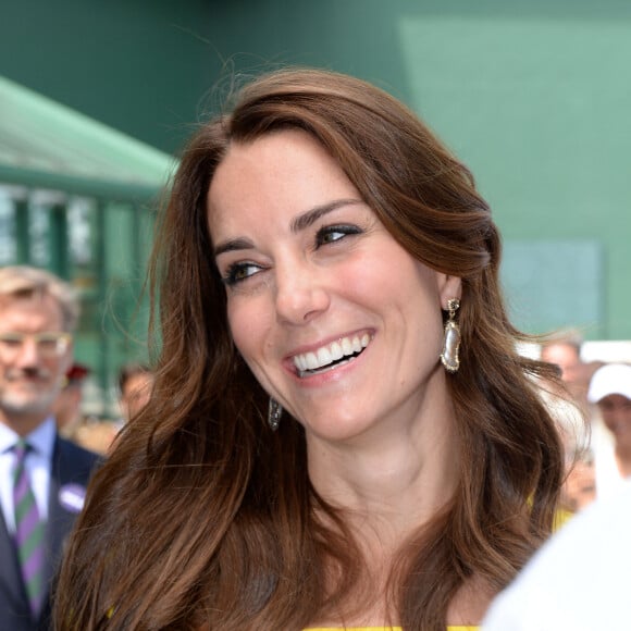 La duchesse de Cambridge lors d'une visite aux championnats de tennis sur gazon au All England Lawn Tennis Club à Wimbledon, Londres, Royaume-Uni, le 7 juillet 2016. Photo par Anthony Devlin/PA Wire/ABACAPRESS.COM