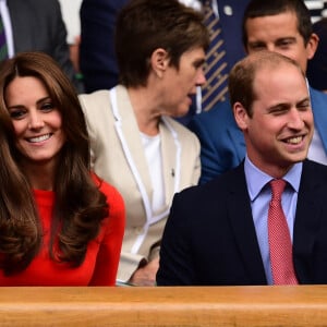 Le duc et la duchesse de Cambridge dans la loge royale lors de la neuvième journée des championnats de Wimbledon au All England Lawn Tennis and Croquet Club à Wimbledon, Londres, Royaume-Uni, le 8 juillet 2015. Photo par Dominic Lipinski/PA Wire/ABACAPRESS.COM