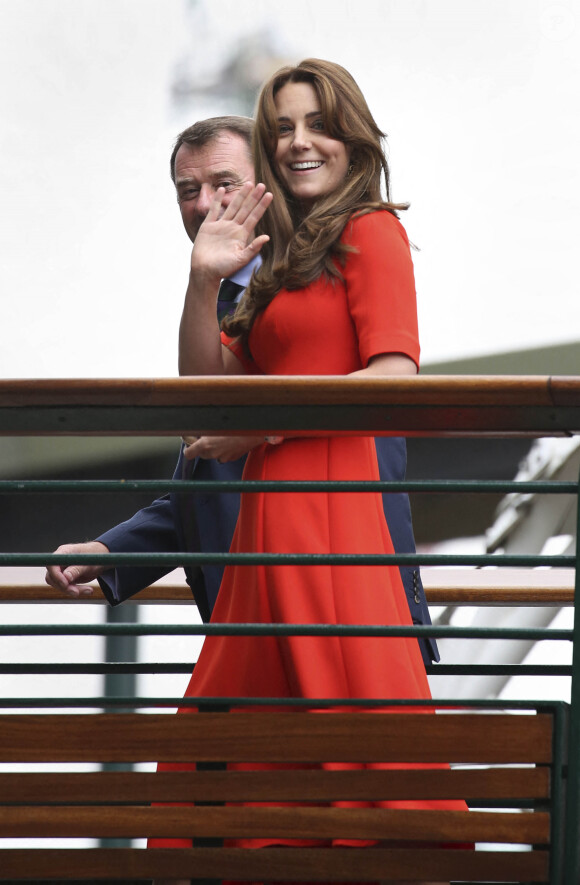 La duchesse de Cambridge arrive lors de la neuvième journée des championnats de Wimbledon au All England Lawn Tennis and Croquet Club à Wimbledon, Londres, Royaume-Uni, le 8 juillet 2015. Photo par Philip Toscano/PA Wire/ABACAPRESS.COM