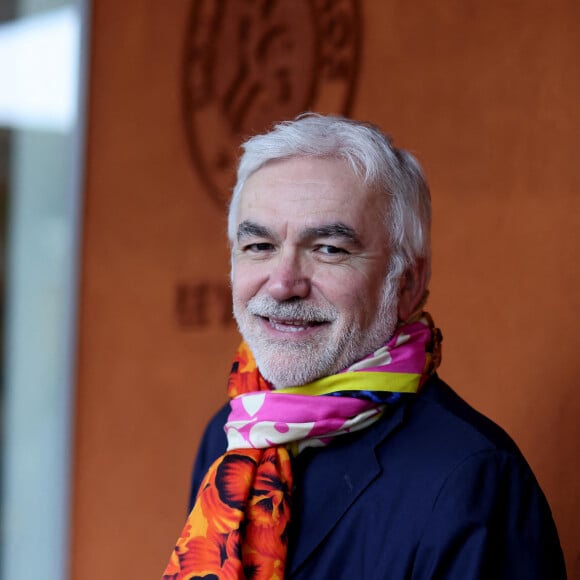 Pascal Praud au village lors des Internationaux de France de tennis de Roland Garros 2024, à Paris, France, le 1er juin 2024. © Jacovides-Moreau/Bestimage