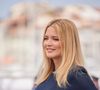 L'actrice est tombée enceinte à 46 ans de son deuxième enfant
Virginie Efira enceinte au photocall du film "Rien à perdre" lors du 76ème Festival International du Film de Cannes