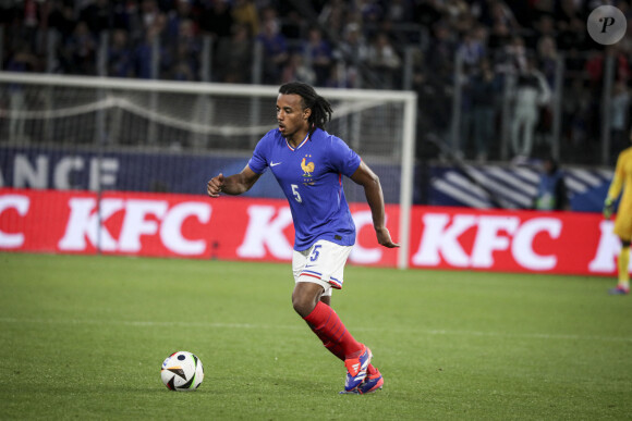 Jules Koundé - L'équipe de France s’est imposée face au Luxembourg (3-0) lors du premier match de préparation à l’Euro au stade Saint-Symphorien, à Metz le 5 juin 2024.