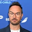 "Pardonnez-moi..." : Jarry au bord des larmes pour sa dernière émission sur France 2, Cyril Féraud réconfortant