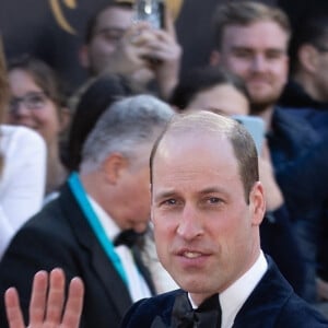 Un exercice qu'il a évidemment réussi haut la main !
Le prince William, prince de Galles, assiste aux Bafta Film awards au Royal Festival Hall à Londres, le 18 février 2024. 