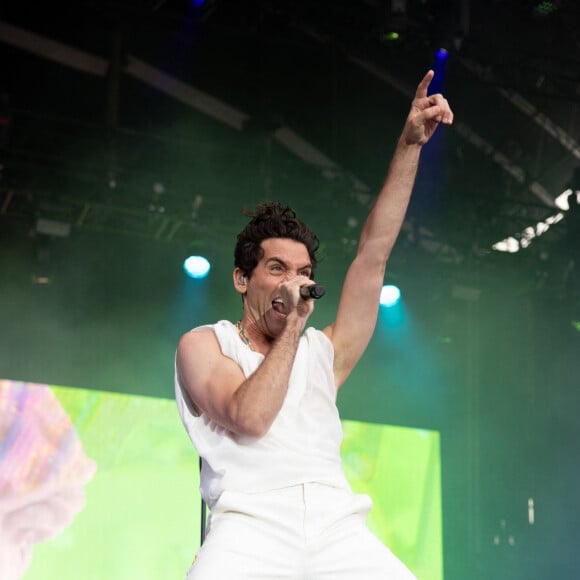 Mika en concert sur la scène du festival Solidays à Paris le 29 juin 2024. © Jeremy Melloul / Bestimage 