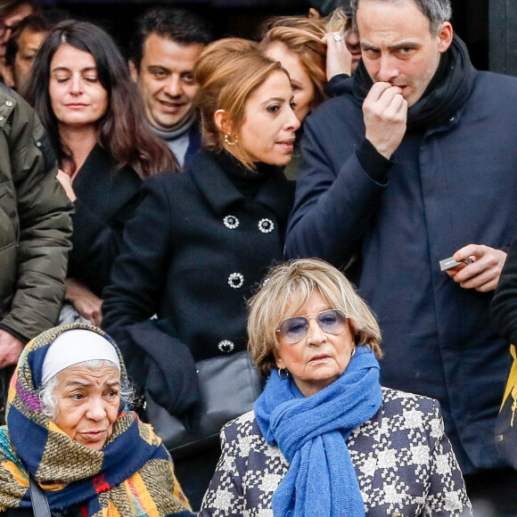 Semi-exclusif - Léa Salamé et son compagnon Raphaël Glucksmann - Obsèques de Sébastien Demorand à la Coupole du crématorium du cimetière du Père-Lachaise à Paris, France, le 31 janvier 2020.