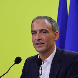 Raphaël GLUCKSMANN (Député Européen et tête de liste Réveiller l'Europe - Dernier meeting du candidat socialiste R.Glucksmann aux élections européennes à Lille. Le 7 juin 2024 © Laurent Sanson / Panoramic / Bestimage  