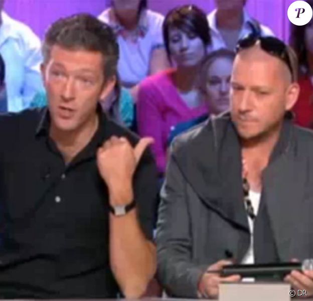 Vincent Cassel Parle De Son Frere Il Est Plus En Paix Il A Trouve Une Maniere D Etre Heureux Sans Etre Habille D Une Carapace Purepeople