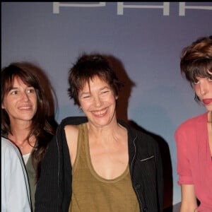 Archive - Lou Doillon, Charlotte Gainsbourg et Jane Birkin