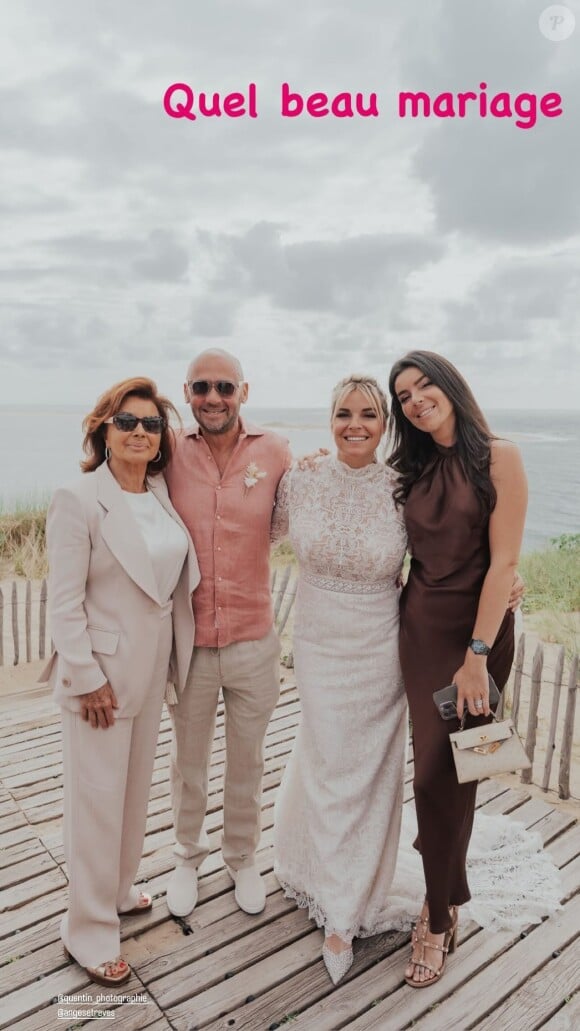 Une fête au cours de laquelle elle a bien sûr compté sur la présence de sa maman Dominique 
Photos du mariage de Sophie Tapie avec Baptiste Germain