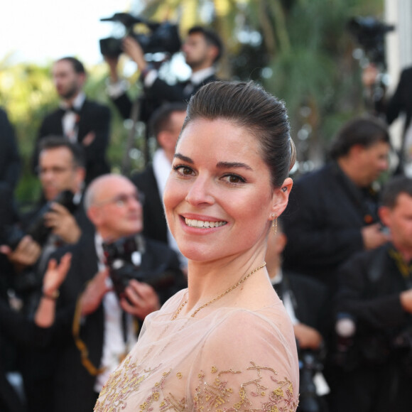 Sophie Tapie - Montée des marches du film "Armageddon Time" lors du 75ème Festival International du Film de Cannes. Le 19 mai 2022 © Rachid Bellak / Bestimage 