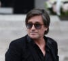 Ses obsèques se sont déroulées le 20 juin dernier, au crématorium du Père-Lachaise, en présence de dizaines de personnalités.
Thomas Dutronc se rend à la cérémonie d'enterrement de la chanteuse française Françoise Hardy au crématorium du Père Lachaise à Paris, France, le 20 juin 2024. Raphaël Lafargue/ABACAPRESS.COM