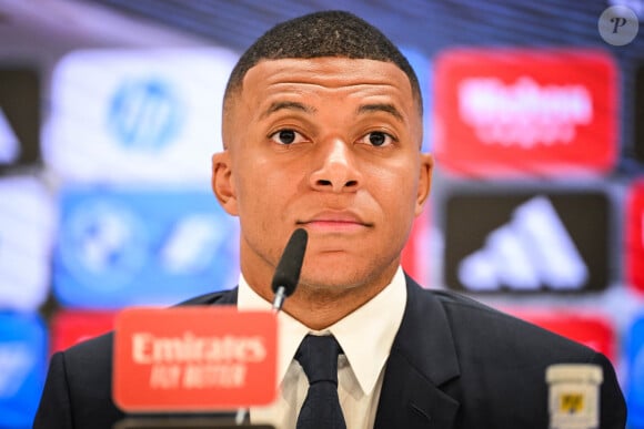 Présentation officielle de Kylian Mbappé, nouvelle recrue du Real Madrid, au stade Santiago Bernabeu à Madrid, le 16 juillet 2024.. © Matthieu Mirville/ZUMA Press/Bestimage