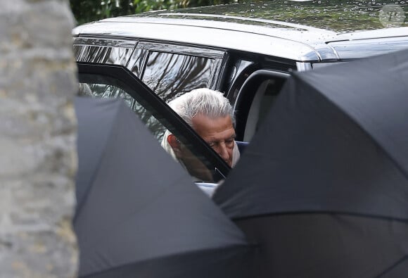 Le baron Guy Ullens de Schooten - Obsèques de la baronne Myriam Ullens de Schooten, tuée par son beau-fils Nicolas, à l'église d'Ohain, dans l'entité de Lasne, Belgique, le 7 avril 2023.