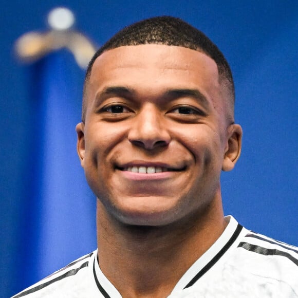 Évoluant dans le domaine du football, c'est Kylian MBappé qui est la source d'inspiration du nageur comme il l'a confié à nos confrères
Archives : Kylian MBappé