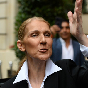 Céline Dion quitte le Royal Monceau pour préparer la cérémonie d’ouverture des Jeux Olympiques (JO 2024) à Paris le 23 juillet 2024.