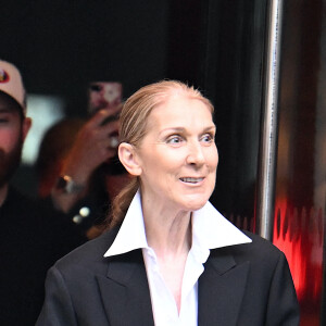 Des informations "fausses" selon le Comité d'organisation des Jeux (Cojo), contacté par Checknews de Libération
 
Céline Dion quitte le Royal Monceau pour préparer la cérémonie d'ouverture des Jeux Olympiques (JO 2024) à Paris le 23 juillet 2024.