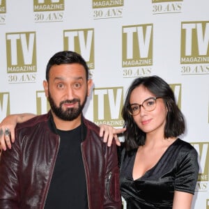 Kelly Vedovelli, Cyril Hanouna, Agathe Auproux à la soirée d'anniversaire des 30 ans de TV Magazine au Pavillon des Champs-Elysées à Paris le 17 octobre 2017