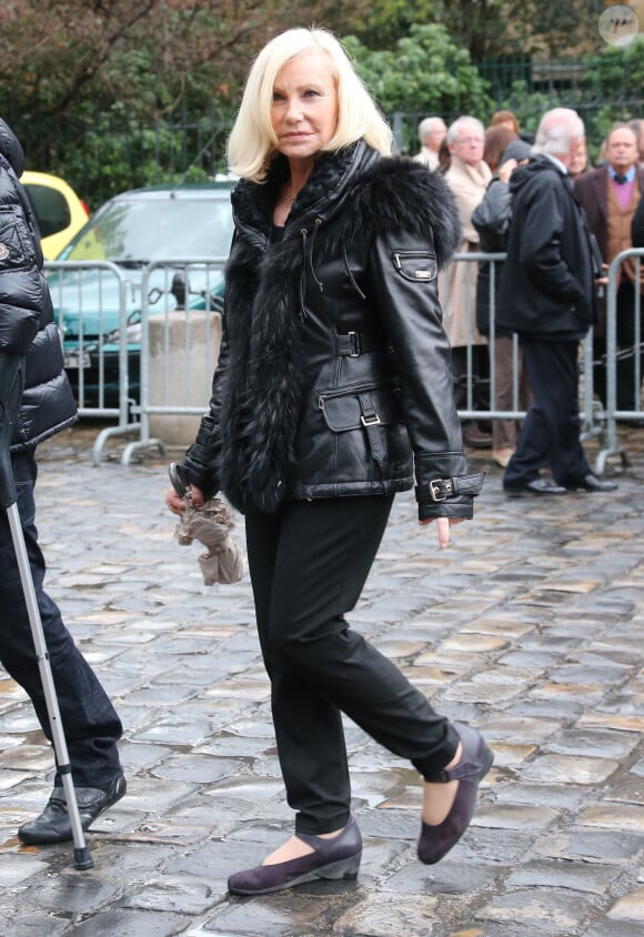 Michele Torr - Sortie des obseques de Frank Alamo en l'eglise St-Germain-des-Pres a Paris. Le 18 octobre 2012