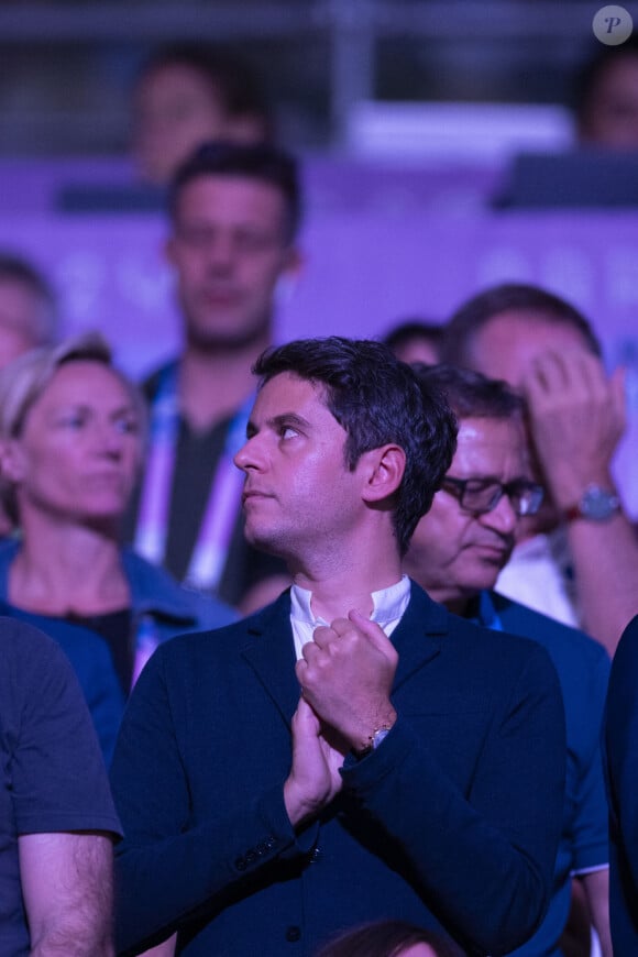 Gabriel Attal assiste à la finale de l'épée individuellel homme avec le francais Yannick Borel qui perd en finale face à Kōki Kanō au Grand Palais lors des Jeux Olympiques de Paris 2024 (JO) à Paris le 28 juillet 2024. © Dominique Jacovides-Pierre Perusseau/Bestimage 