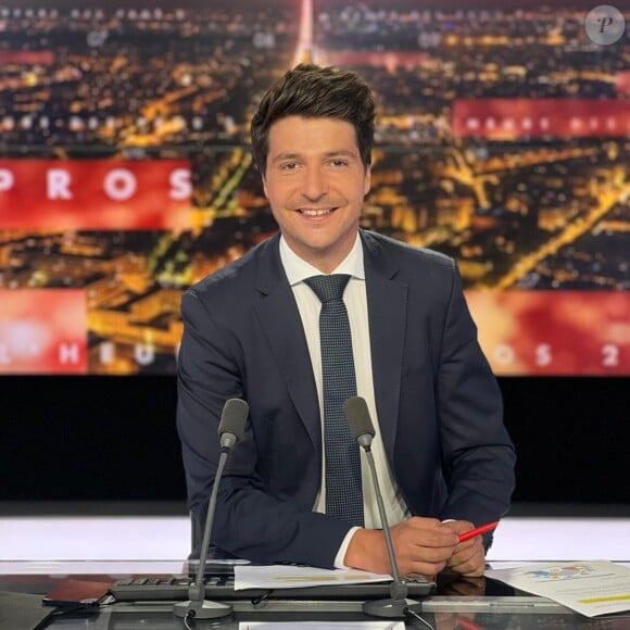 Eliot Deval sur le plateau de "L'heure des pros"