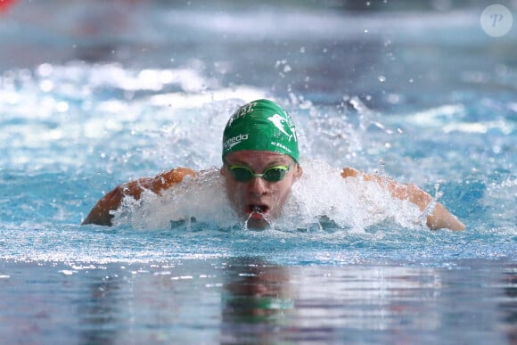 La star montante de la natation francaise !
Leon Marchand Hommes Série 400m quatre nages lors des championnats de France Élites en grand bassin de natation à Rennes, France, le 15 juin 2023. © Mickael Chavet/Zuma Press/Bestimage