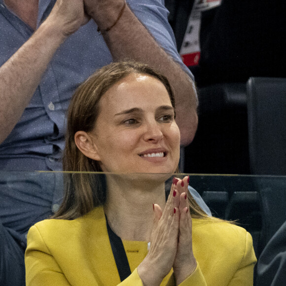 Natalie Portman assiste aux épreuves de gymnastique lors des Jeux Olympiques de Paris 2024 (JO) au Palais omnisports Bercy Arena, à Paris, France, le 30 juillet 2024. © Jacovides-Perusseau/Bestimage