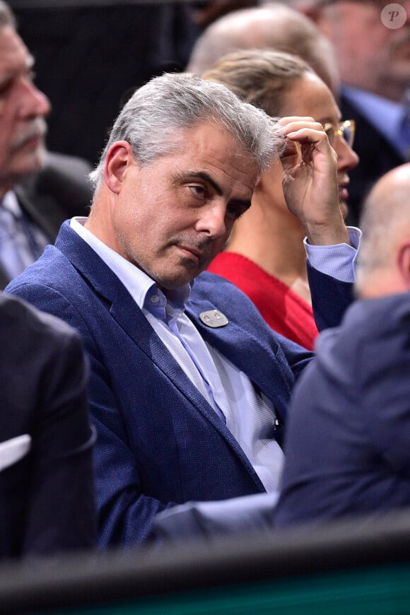 Jean-Philippe Gatien - Les people regardent le match de tennis de Jérémy Chardy contre Daniil Medvedev dans les tribunes lors du tournoi de tennis "Rolex Paris Masters", le 29 octobre 2019. © JB Autissier / Panoramic / Bestimage 