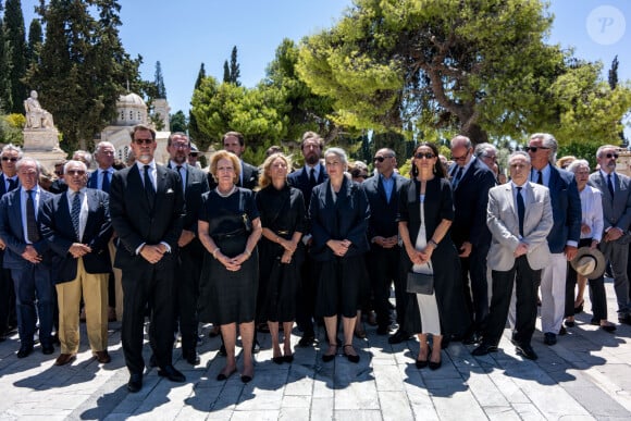 L'animateur, sombre et solennel, a apporté son soutien à la famille
Funérailles de Michel de Grèce, jeudi 1er aout 2024 à Athènes. Photo by Ammar Abd Rabbo/ABACAPRESS.COM