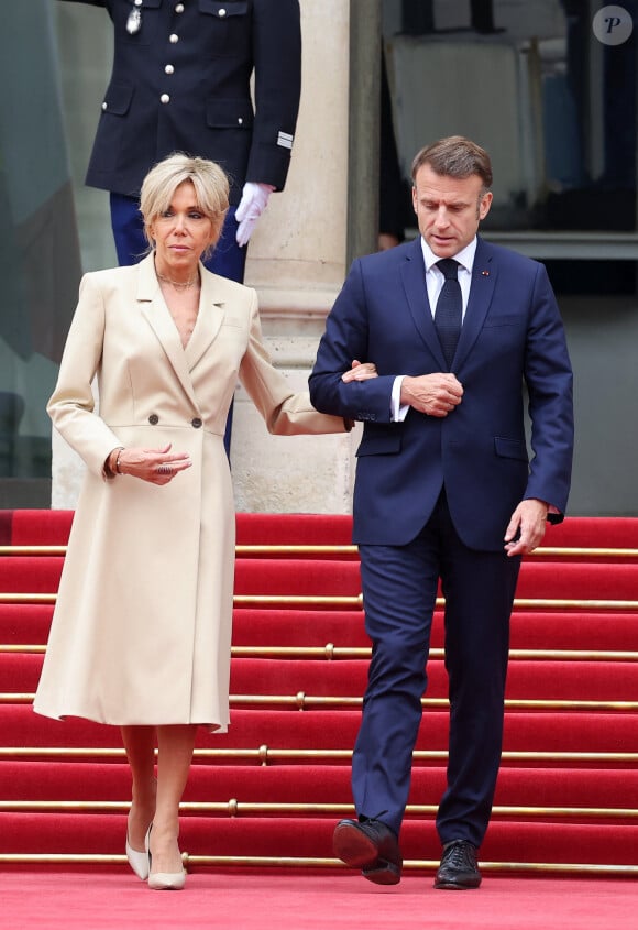 Brigitte et Emmanuel Macron - Président de la République Française, et la Première dame accueillent les chefs d'Etat et de gouvernement présents à Paris pour la cérémonie d'ouverture des Jeux Olympiques de Paris 2024 (JO). © Dominique Jacovides - Pierre Perusseau / Bestimage