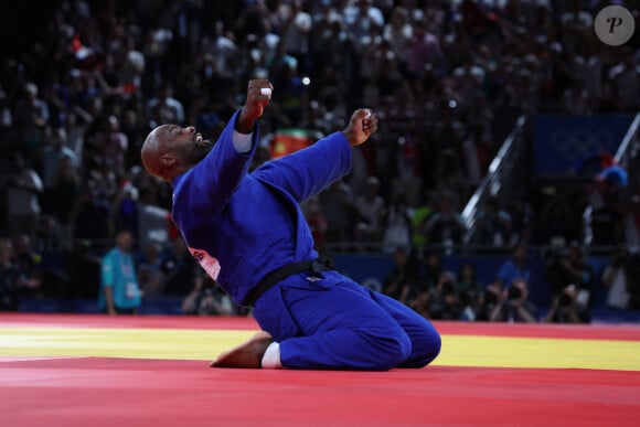 Teddy Riner sacré champion olympique en + de 100 kg au judo, aux Jeux olympiques de Paris, à l'Arena Champ de Mars le 2 août 2024 à Paris © Mickael Chavet/ZUMA Press/Bestimage