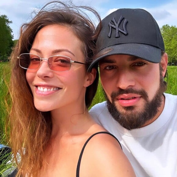 Marwan Berreni venait tout juste de rentrer de vacances passées avec son amie Dounia Coesens, à l'autre bout du monde.
Marwan Berreni et Dounia Coesens sur Instagram