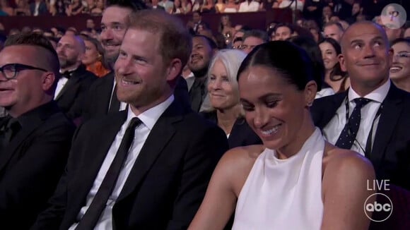 Après le Nigéria, Meghan Markle et Harry devraient prochainement se rendre en Californie, sur invitation de la vice-présidente, Francia Márquez.
Le prince Harry, duc de Sussex et Meghan Markle, duchesse de Sussex, lors de la cérémonie des "ESPY Awards 2024" à Los Angeles, le 11 juillet 2024. 