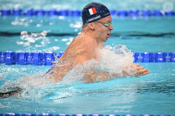 Avec 4 médailles d'or à son actif pour le moment, il devient le premier Français à réaliser cet exploit.
Léon Marchand participe à l'épreuve de natation du relais 4x100m 4 nages lors de la huitième journée des Jeux Olympiques de Paris 2024, le 3 août 2024. Eliot Blondet/ABACAPRESS.COM