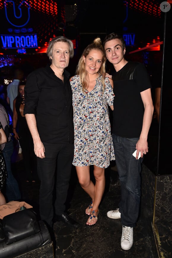 Exclusif - Hervé Penot, Carine Galli, Bertrand Latour au Vip Room à Paris le 15 juin 2017. © Rachid Bellak/Bestimage