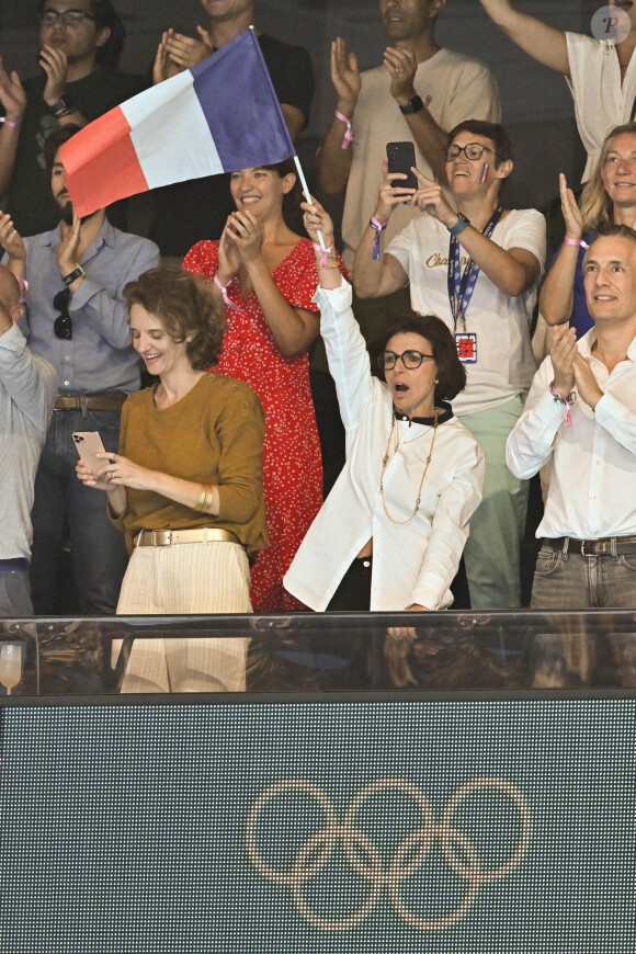 La ministre démissionnaire de la Culture déjà a assisté à de nombreuses épreuves
Rachida Dati encouragent les athlètes francais en tribunes, lors des Jeux Olympiques. Alain Guizard /ABACAPRESS.COM