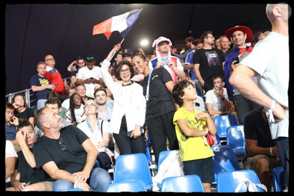 Rachida Dati encouragent les athlètes francais en tribunes, lors des Jeux Olympiques. Alain Guizard /ABACAPRESS.COM