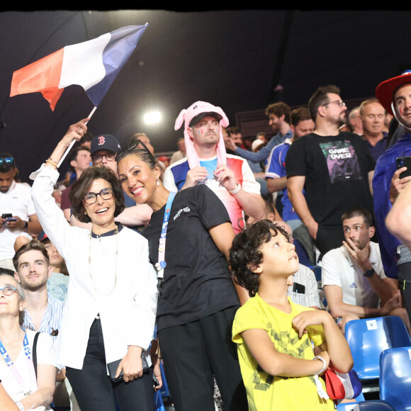 Rachida Dati encouragent les athlètes francais en tribunes, lors des Jeux Olympiques. Alain Guizard /ABACAPRESS.COM