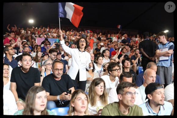 Rachida Dati encouragent les athlètes francais en tribunes, lors des Jeux Olympiques. Alain Guizard /ABACAPRESS.COM