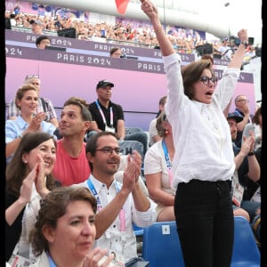 Rachida Dati encouragent les athlètes francais en tribunes, lors des Jeux Olympiques. Alain Guizard /ABACAPRESS.COM