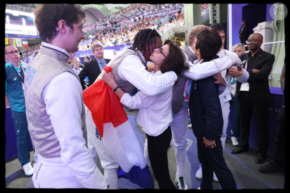 Rachida Dati encouragent les athlètes francais en tribunes, lors des Jeux Olympiques. Alain Guizard /ABACAPRESS.COM