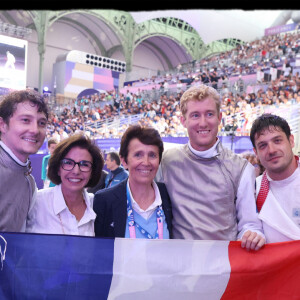 Rachida Dati encouragent les athlètes francais en tribunes, lors des Jeux Olympiques. Alain Guizard /ABACAPRESS.COM