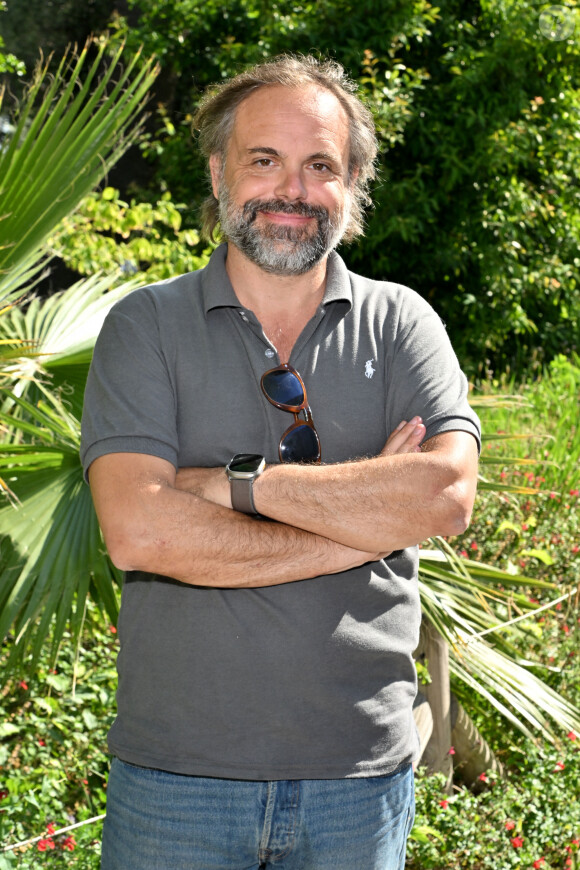 Romain Sardou durant la 27ème édition du Festival du Livre de Nice, installé sur le jardin Albert 1er, du 3 au 5 juin 2023. © Bruno Bebert / Bestimage