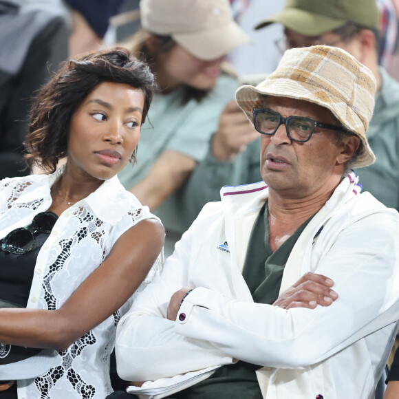 Yannick Noah et sa compagne Malika étaient présents en tribunes pour voir le match de basket-ball opposant la France et l'Allemagne
Yannick Noah et sa compagne Malika - Les célébrités en tribunes pendant l'épreuve de basketball de Demi-Finale opposant la France à l'Allemagne lors des Jeux Olympiques de Paris (JO) à l'Arena Bercy, à Paris, France. © Jacovides-Perusseau/Bestimage 